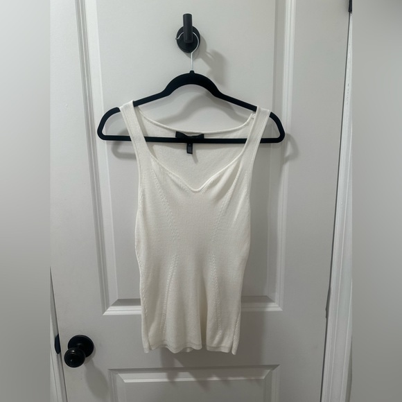 White House Black Market Tops - White House Black Market white dressy beyond basics tank w bea strap clip Sz S